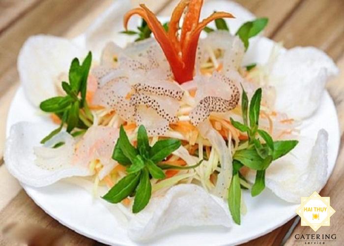 Gỏi sứa món ăn mới cho những người yêu hải sản