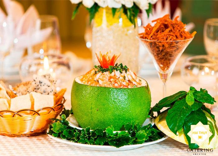Tiệc mừng thọ được tổ chức theo đúng nghi thức truyền thống | Dịch vụ Hai  Thụy Catering