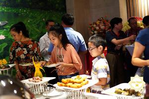 Tận hưởng sự đẳng cấp với dịch vụ đặt tiệc buffet Hai Thụy catering