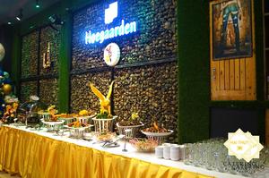 Bàn tiệc buffet tại bữa tiệc