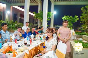 Tổ chức tiệc tân gia nhà chị Trinh tại khu BBG, chung cư The Pegasute Quận 8