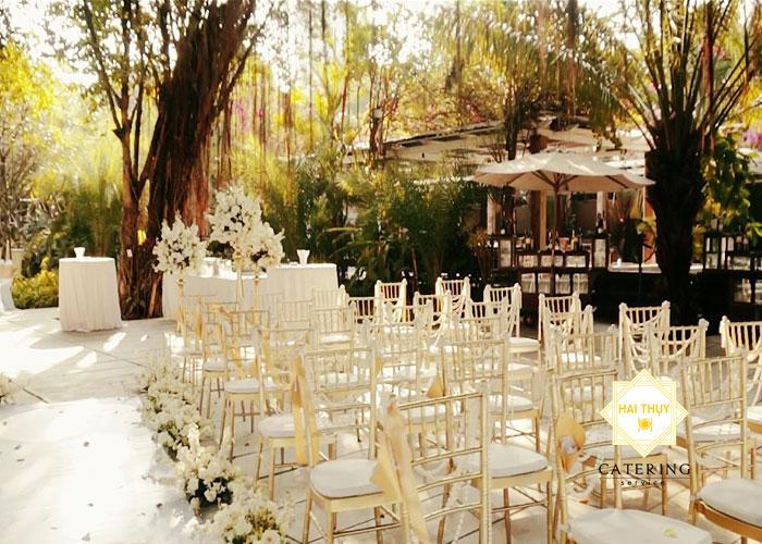  Đặt tiệc lưu động ngoài trời chuyên nghiệp cùng Hai Thụy Catering