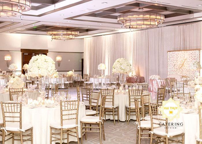 Chúng tôi sẽ dành trọn tất cả sự nhiệt huyết, tỉ mỉ và chu toàn nhất cho buổi tiệc