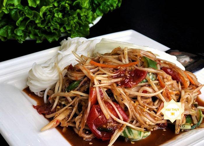 Tấm thực đơn sở hữu đa dạng những món ăn thơm ngon, hấp dẫn