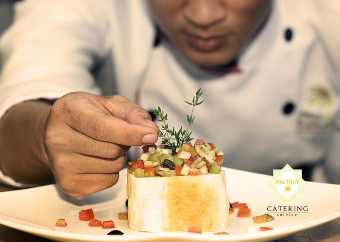 Đặt tiệc cơ quan tại Sài Gòn Hai Thụy Catering – Lựa chọn thông minh cho các doanh nghiệp