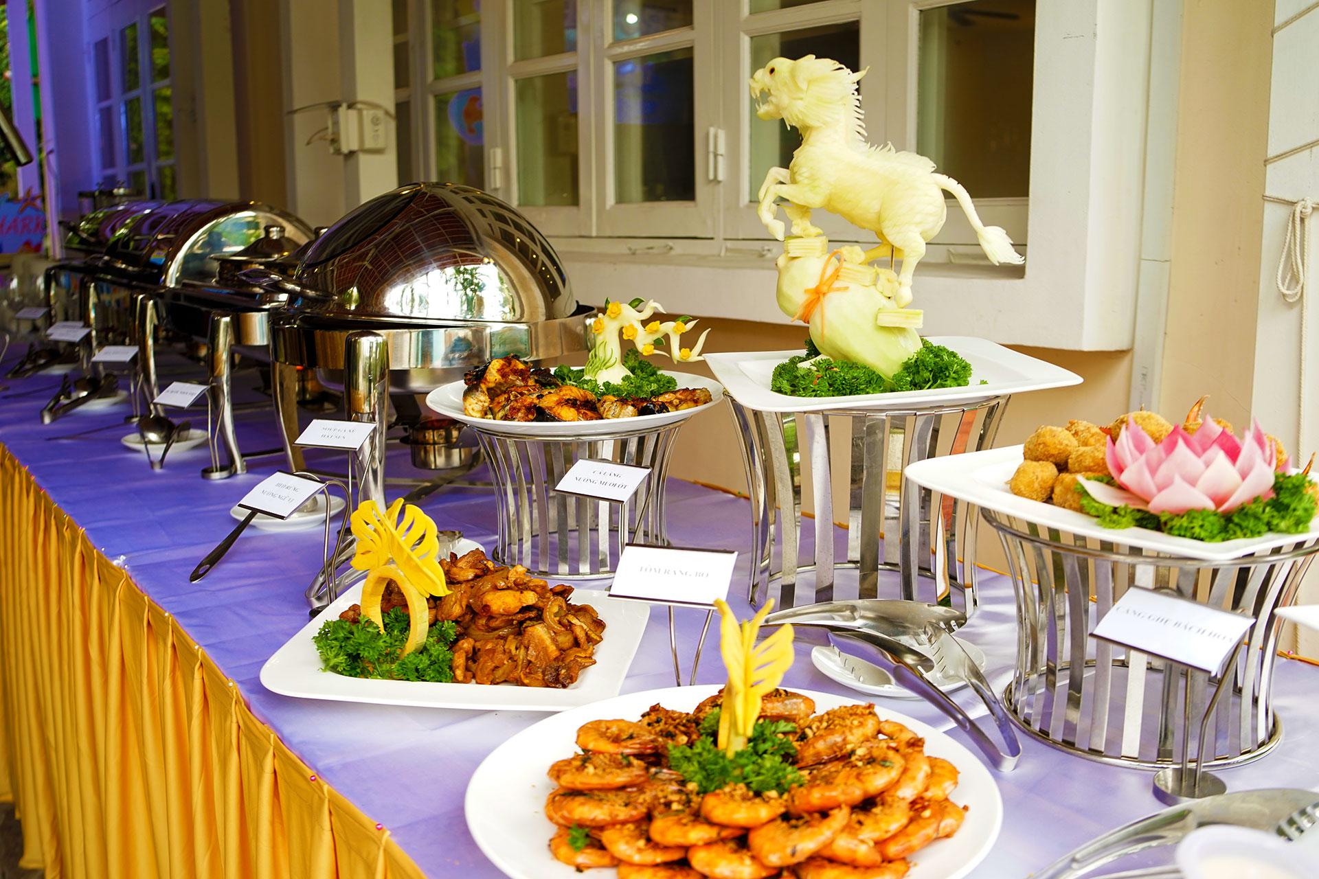 Catering Là Gì? Lợi Ích Khi Đặt Dịch Vụ Catering