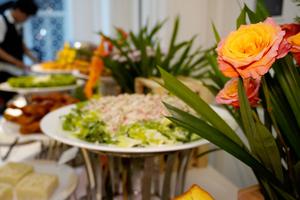 HaiThụyCatering - Khám Phá Thế Giới Buffet Lưu Đông Độc Đáo và Lung Linh