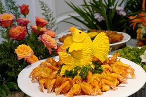 HaiThụyCatering - Khám Phá Thế Giới Buffet Lưu Đông Độc Đáo và Lung Linh